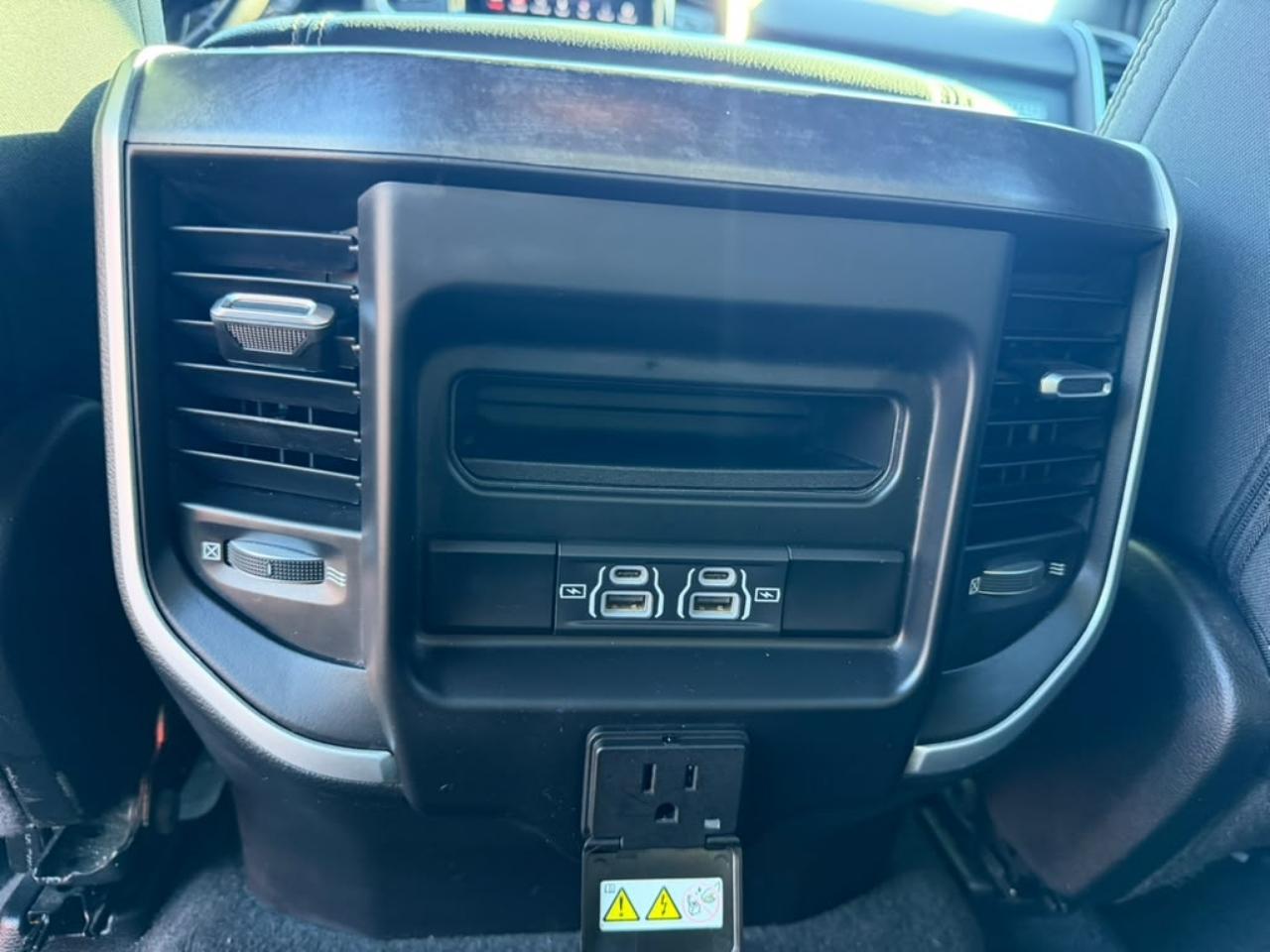 RAM 1500 Big Horn Crew Cab SWB 2WD 2021