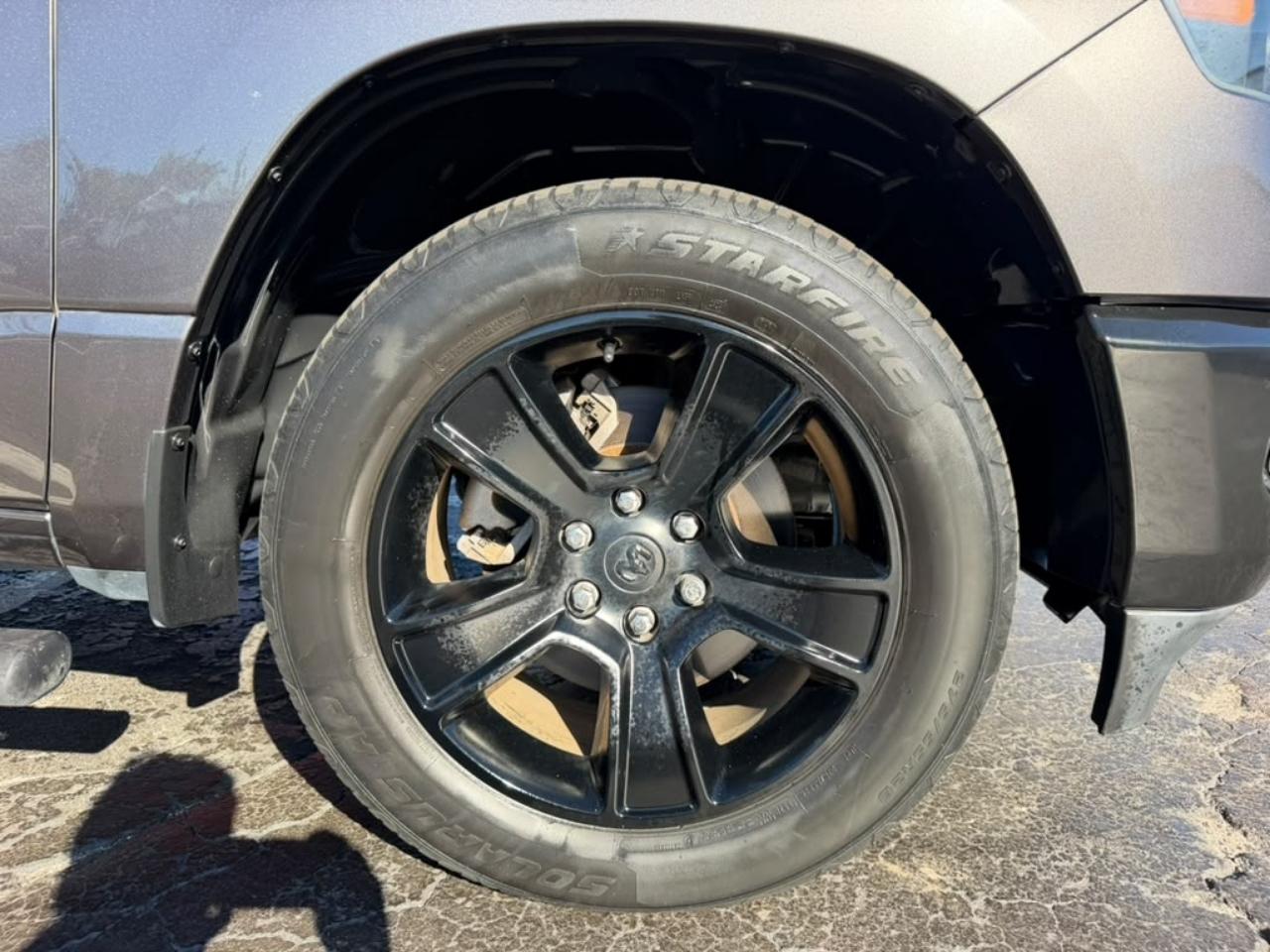 RAM 1500 Big Horn Crew Cab SWB 2WD 2021