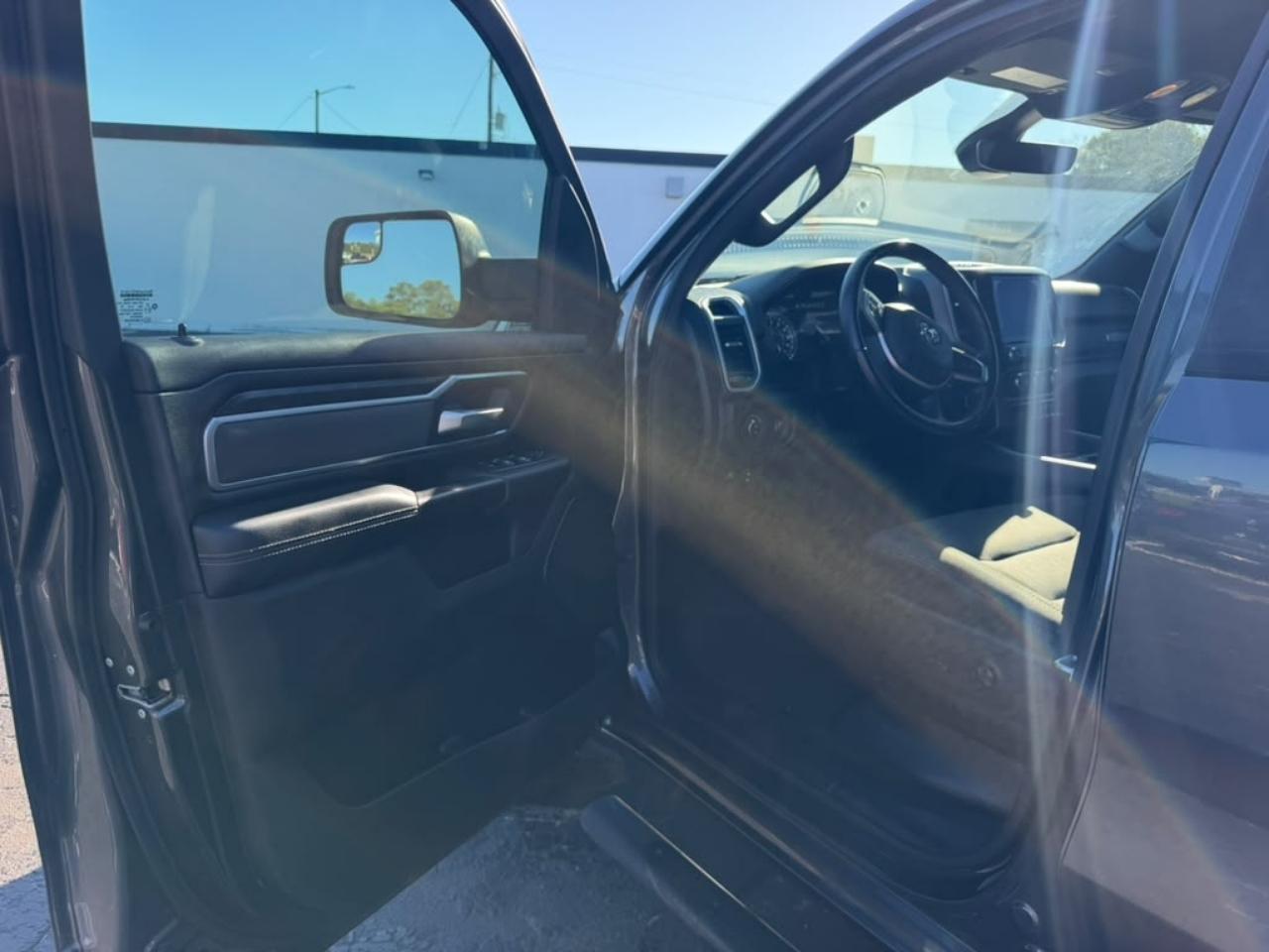 RAM 1500 Big Horn Crew Cab SWB 2WD 2021