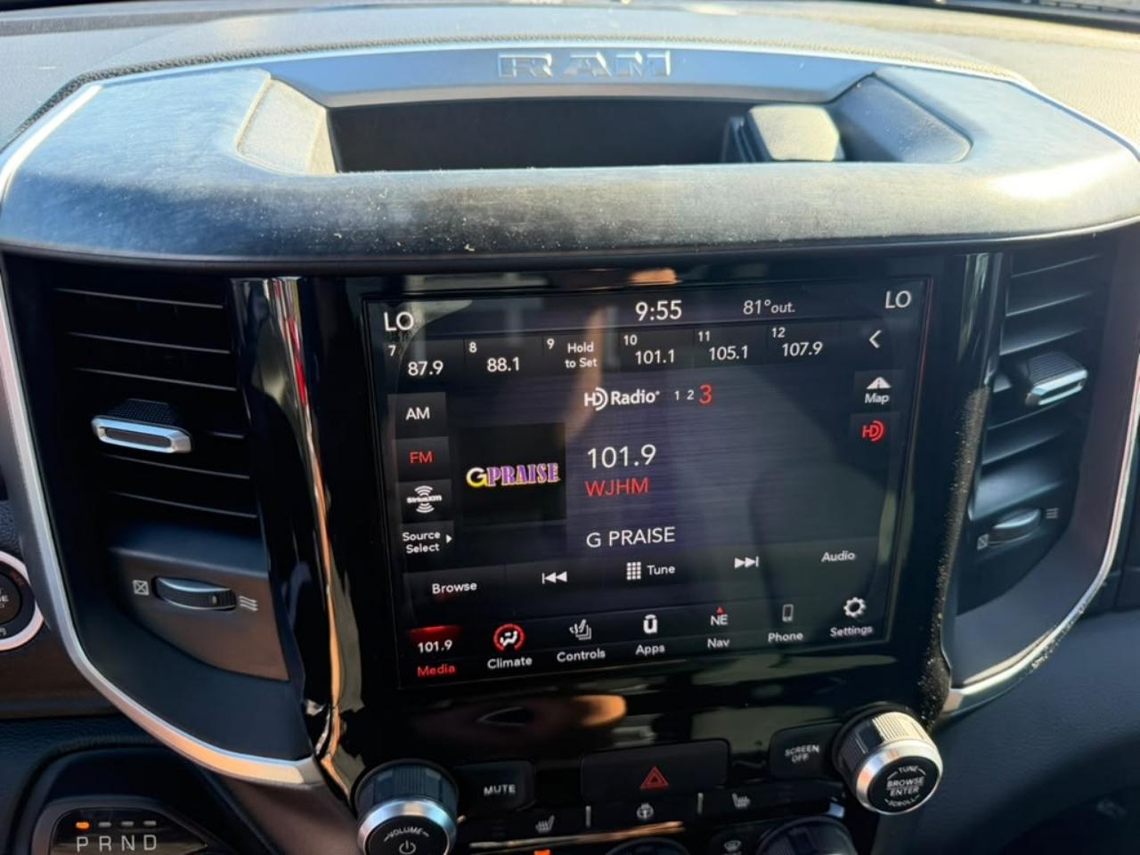 RAM 1500 Big Horn Crew Cab SWB 2WD 2021