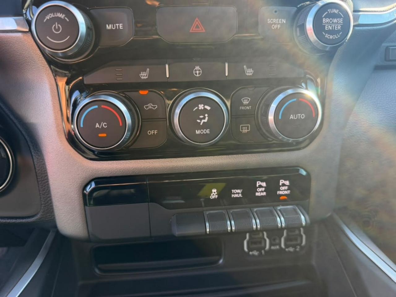 RAM 1500 Big Horn Crew Cab SWB 2WD 2021