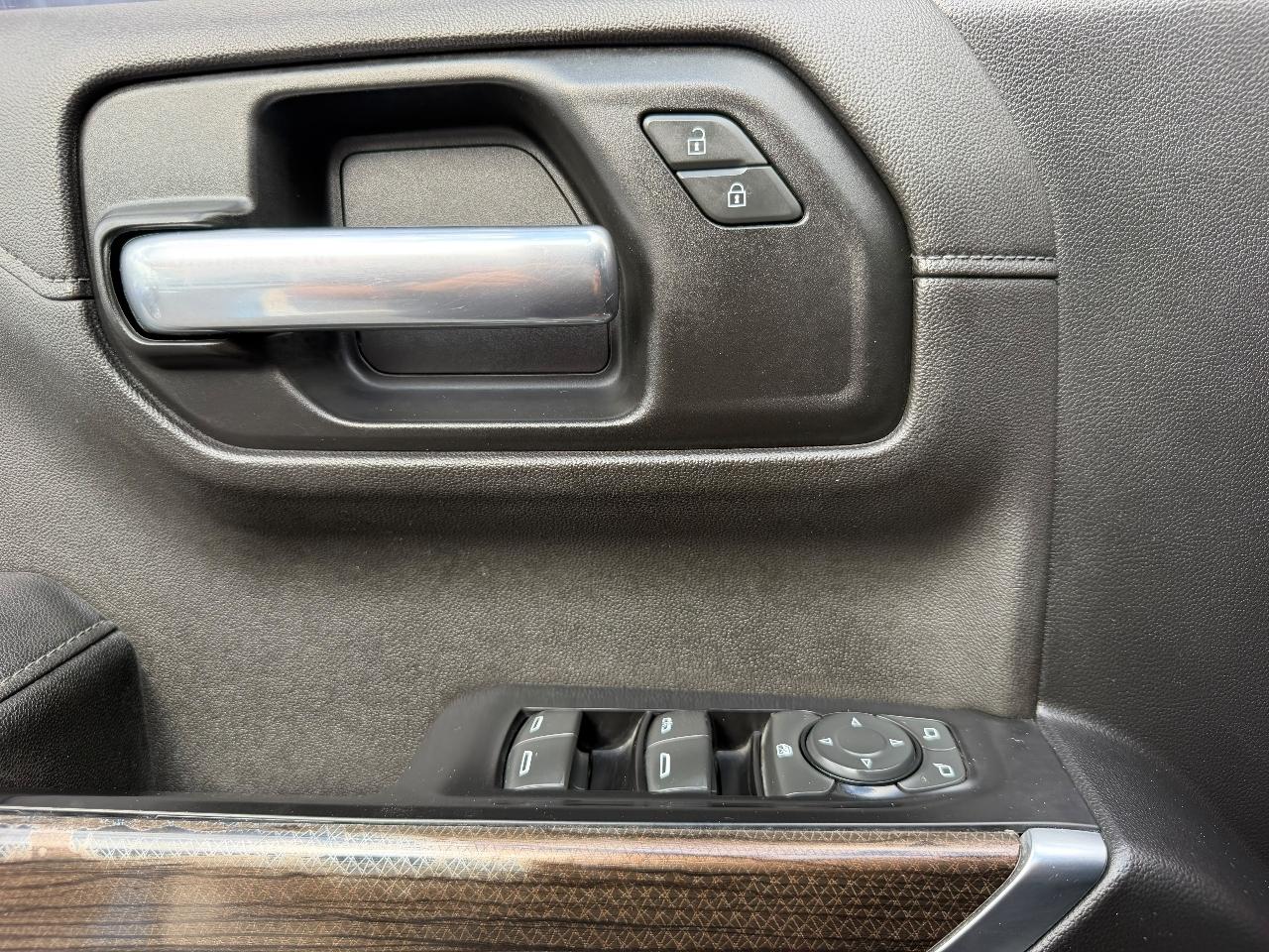 Chevrolet Silverado 1500 RST Crew Cab 4WD 2019