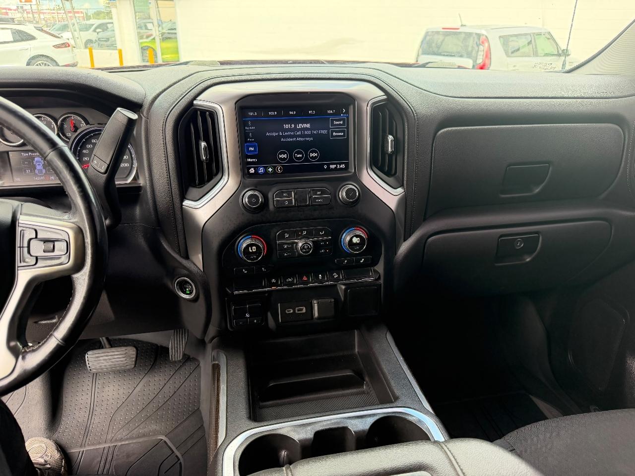 Chevrolet Silverado 1500 RST Crew Cab 4WD 2019