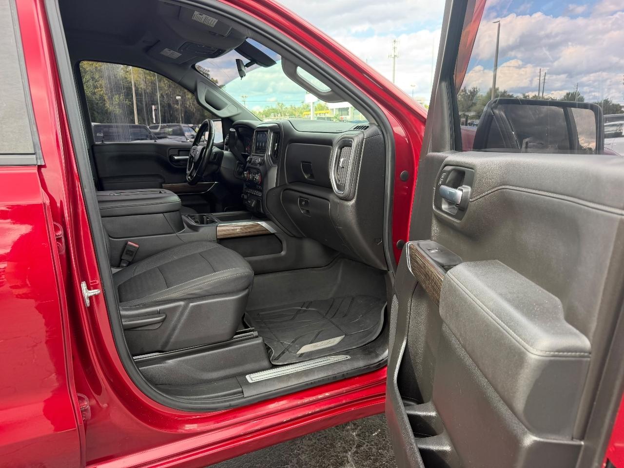 Chevrolet Silverado 1500 RST Crew Cab 4WD 2019