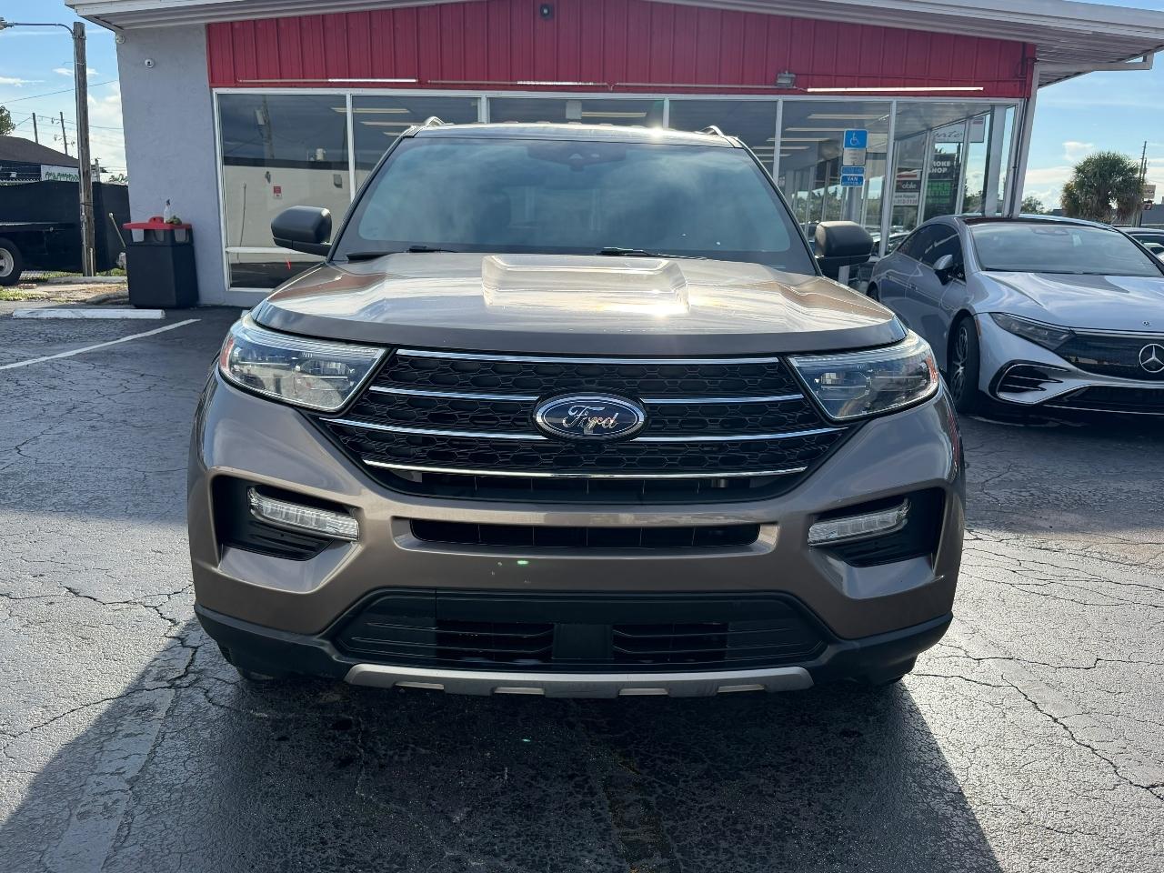 Ford Explorer XLT 2021