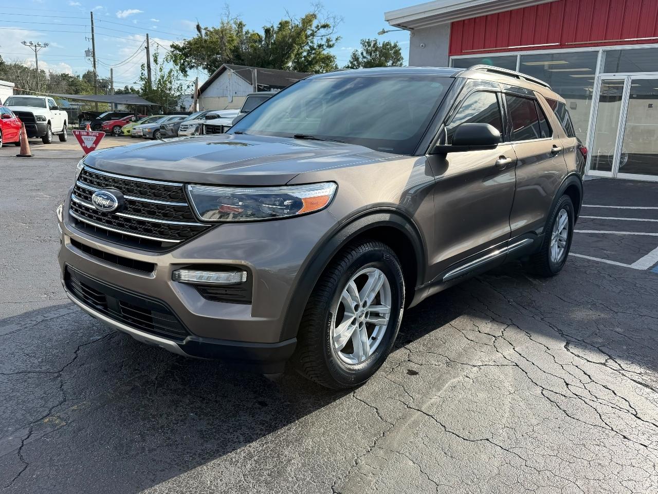 Ford Explorer XLT 2021