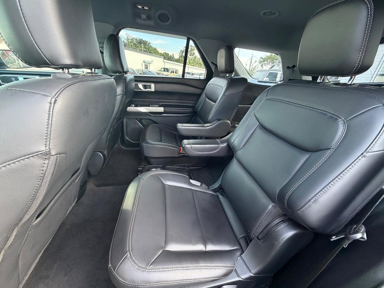 Ford Explorer XLT 2021