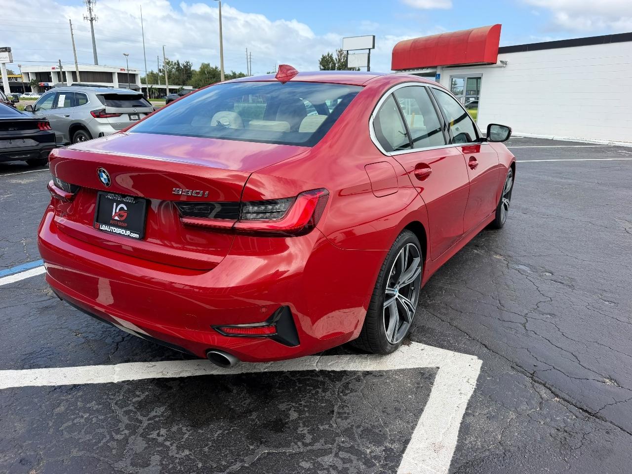 BMW 3-Series 330i 2021