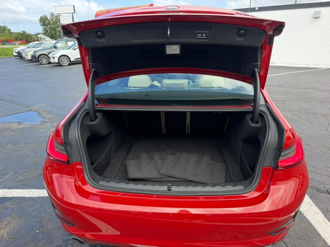BMW 3-Series 330i 2021