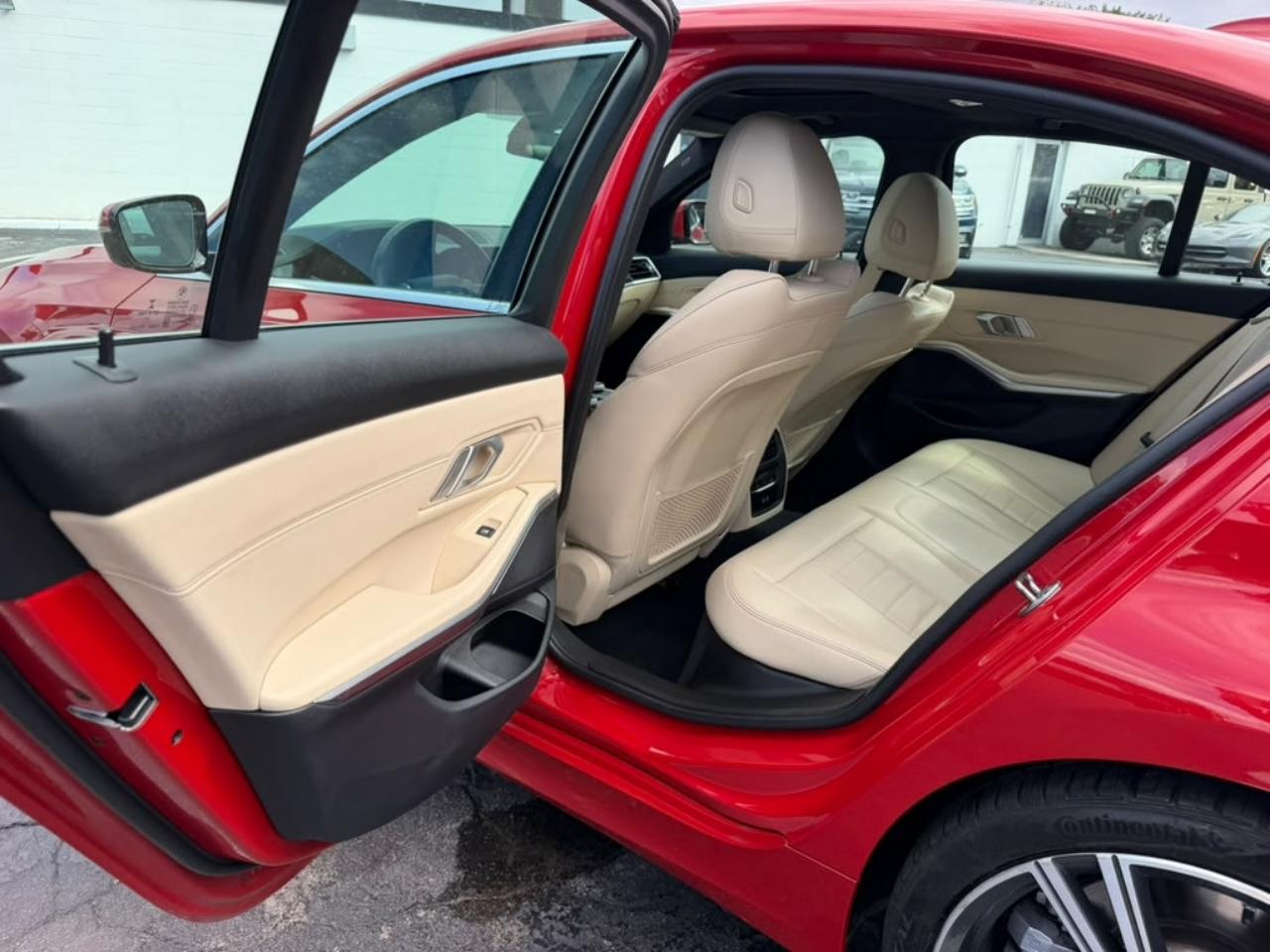 BMW 3-Series 330i 2021