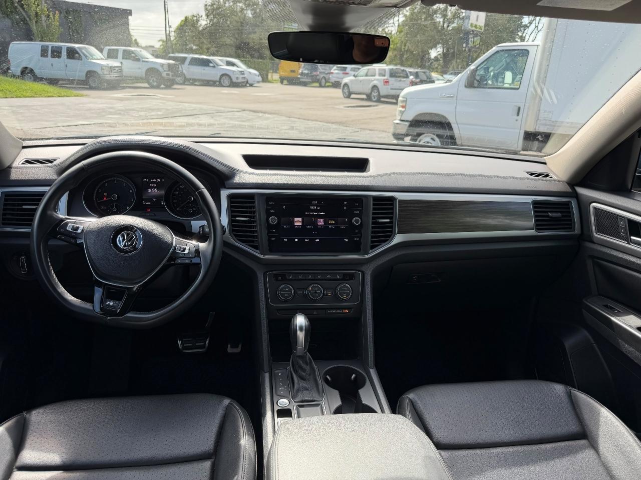 Volkswagen Atlas V6 SE w/Technology 2018