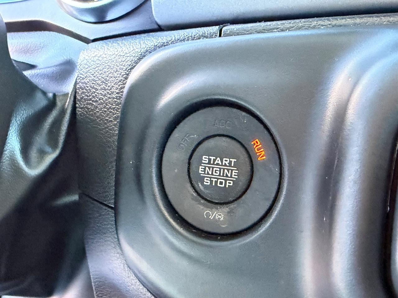 Jeep Wrangler Unlimited Sport 2023