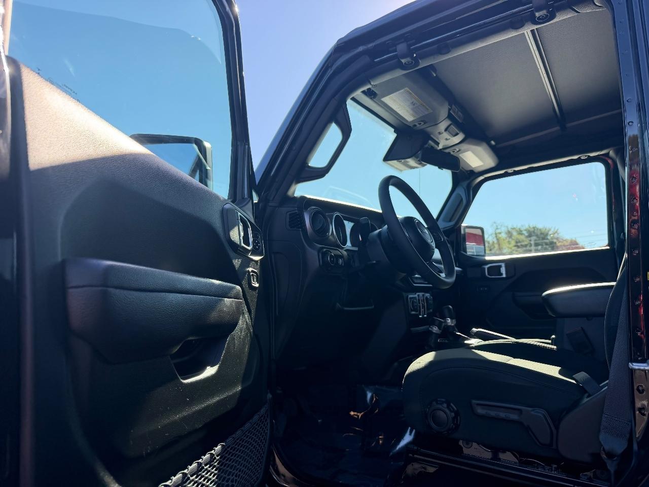 Jeep Wrangler Unlimited Willys Sport 2023