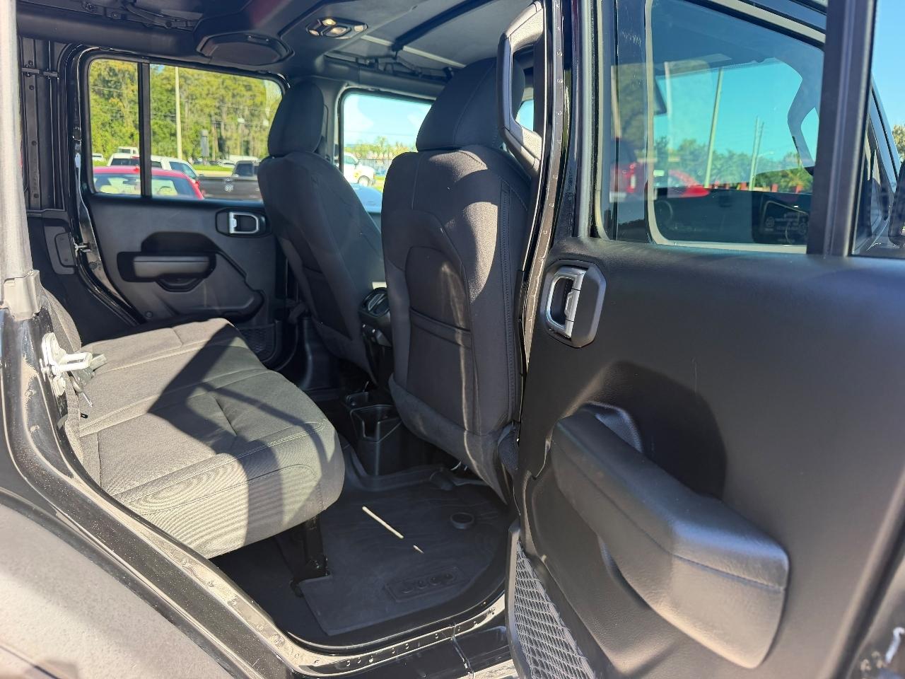 Jeep Wrangler Unlimited Willys Sport 2023