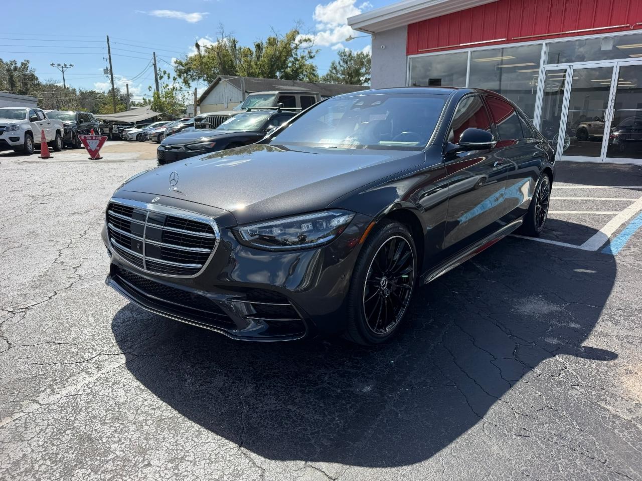Mercedes-Benz S-Class S500 4MATIC 2023