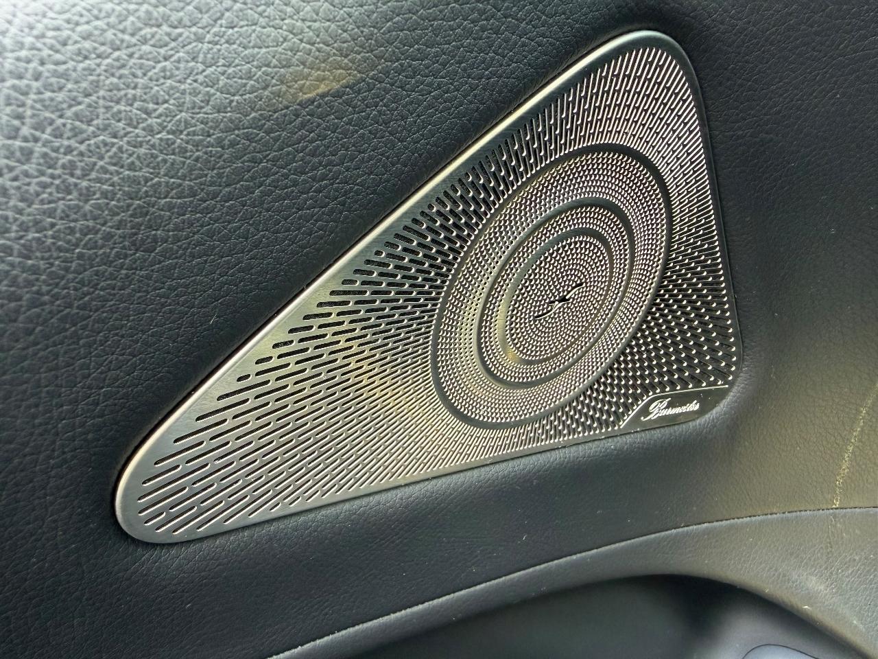 Mercedes-Benz S-Class S500 4MATIC 2023
