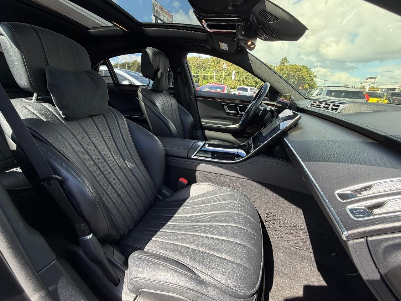 Mercedes-Benz S-Class S500 4MATIC 2023