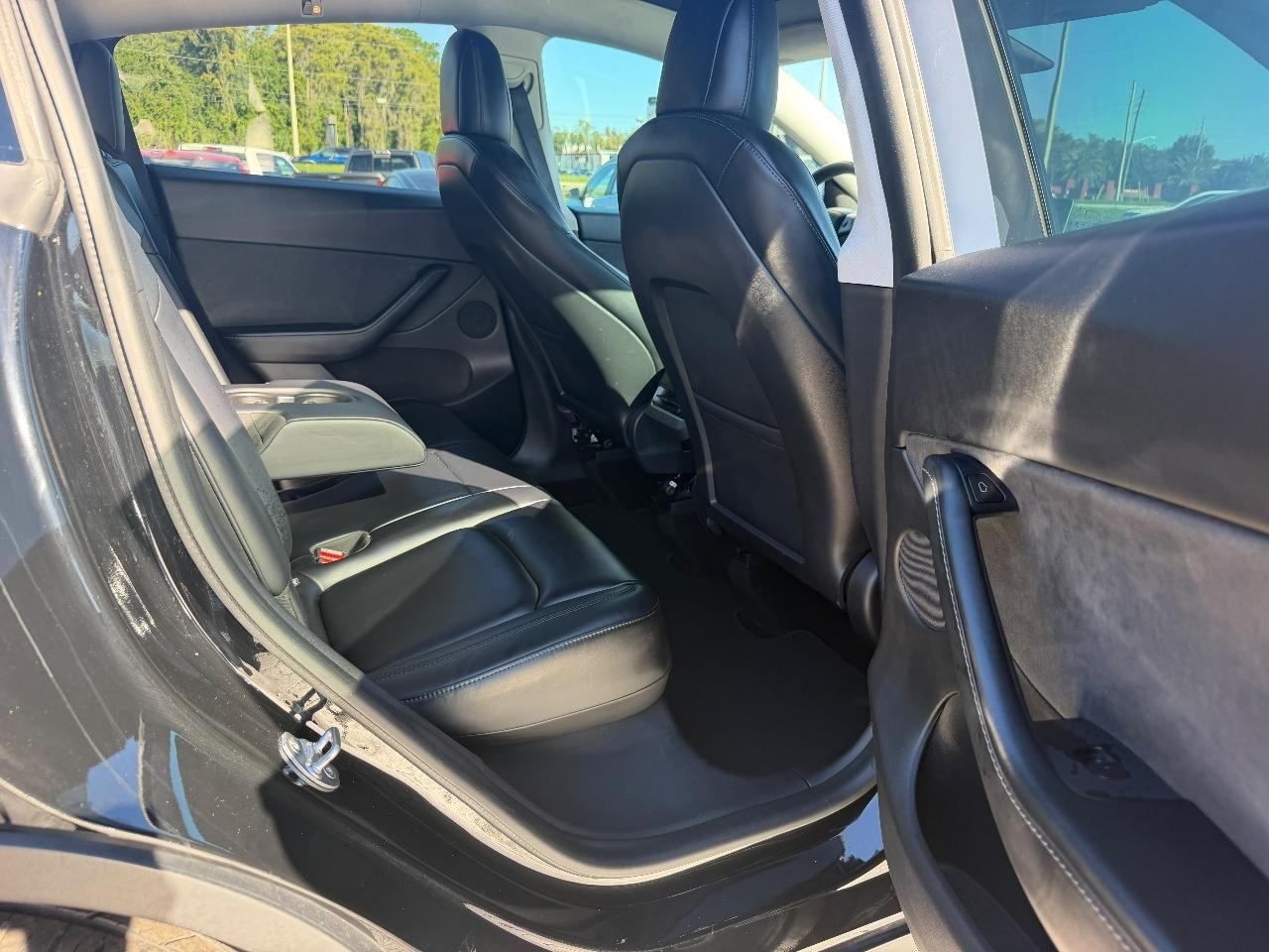 Tesla Model Y Long Range 2021