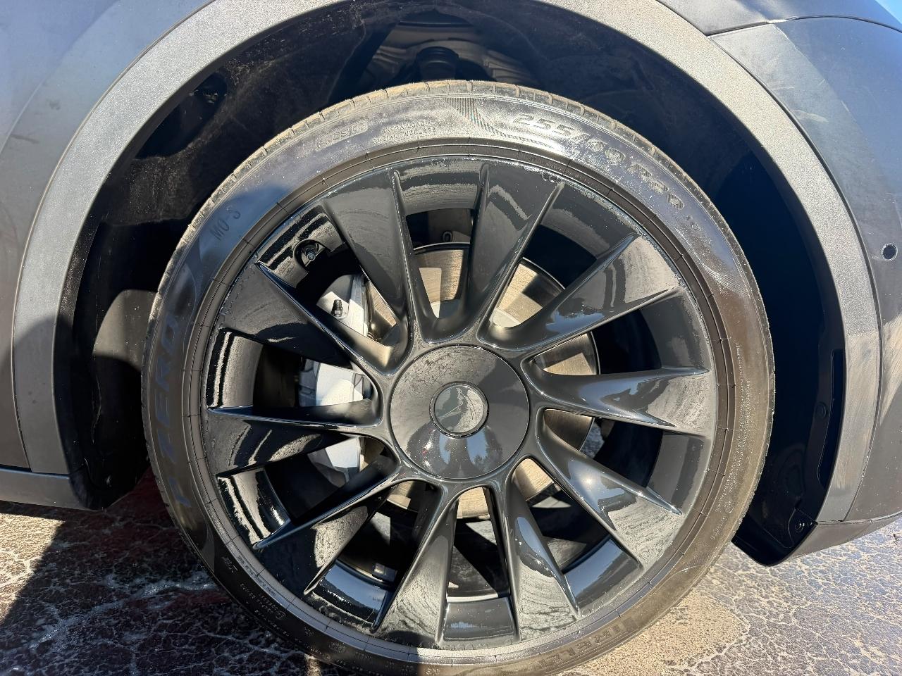 Tesla Model Y Long Range 2021