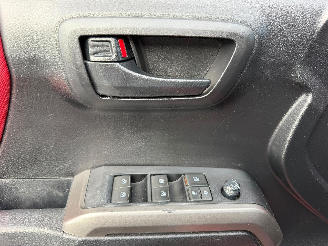 Toyota Tacoma SR5 Double Cab Long Bed V6 6AT 2WD 2022