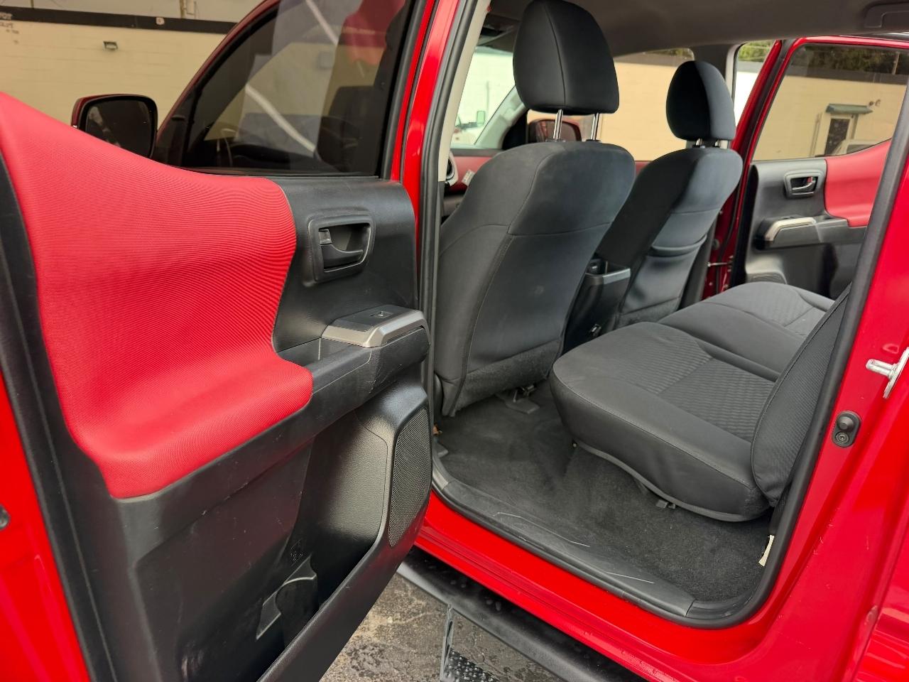Toyota Tacoma SR5 Double Cab Long Bed V6 6AT 2WD 2022