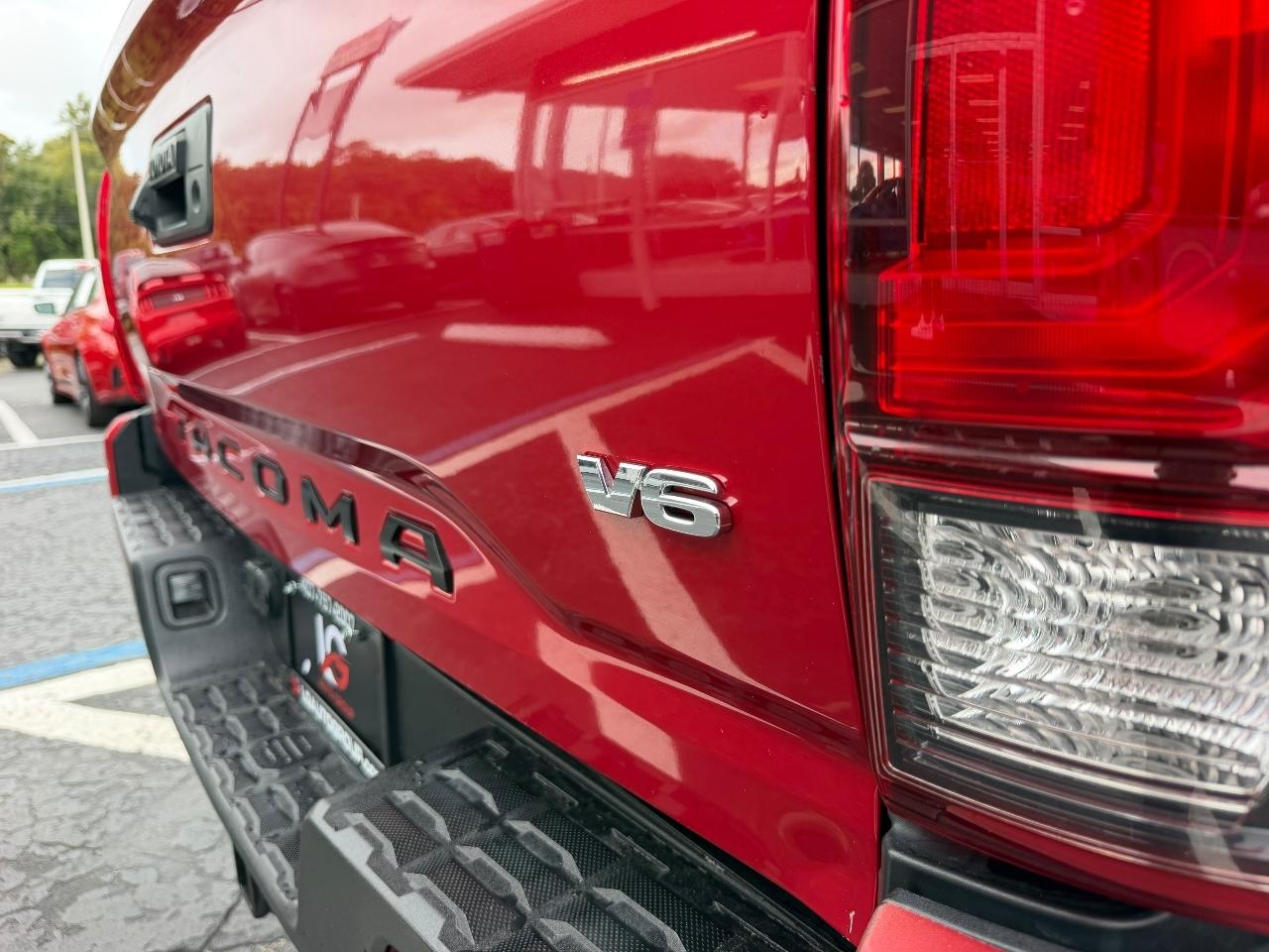Toyota Tacoma SR5 Double Cab Long Bed V6 6AT 2WD 2022