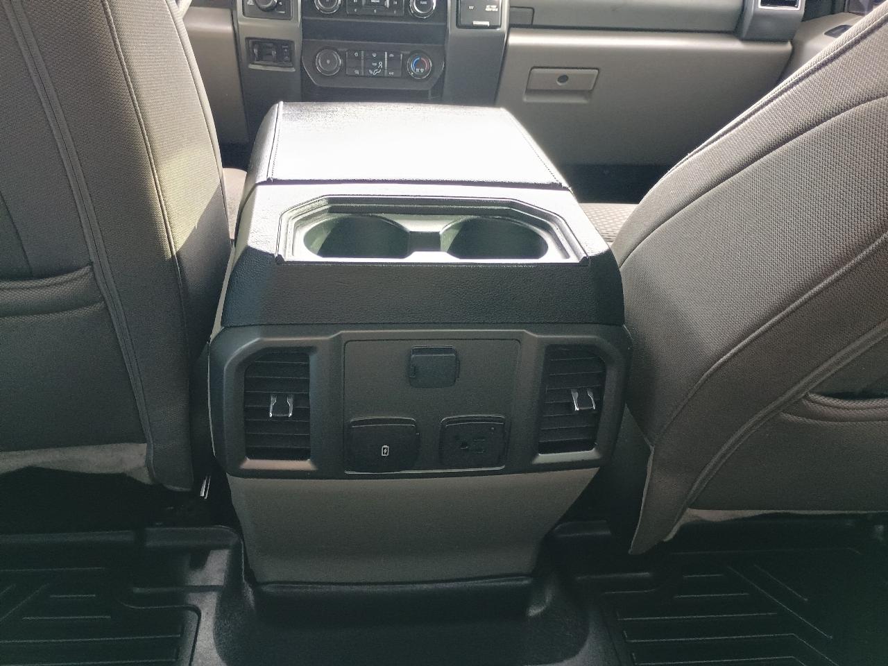 Ford F-250 SD XLT Crew Cab 4WD 2021