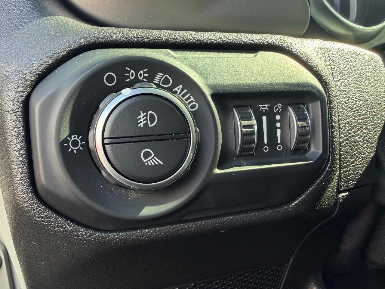 Jeep Gladiator Sport S 2020