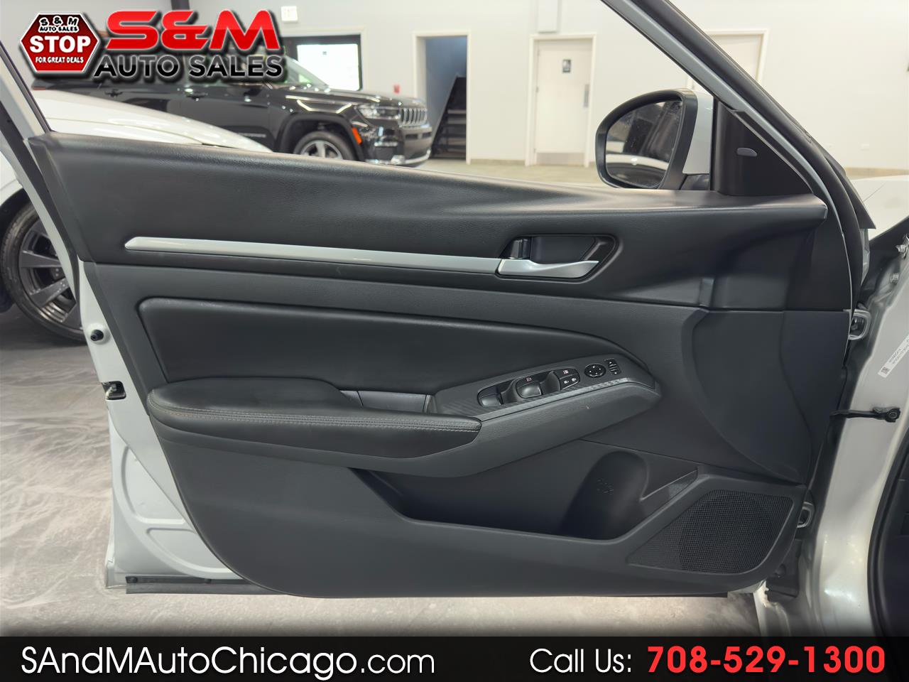 2022 Nissan Altima 2.5 SV Sedan