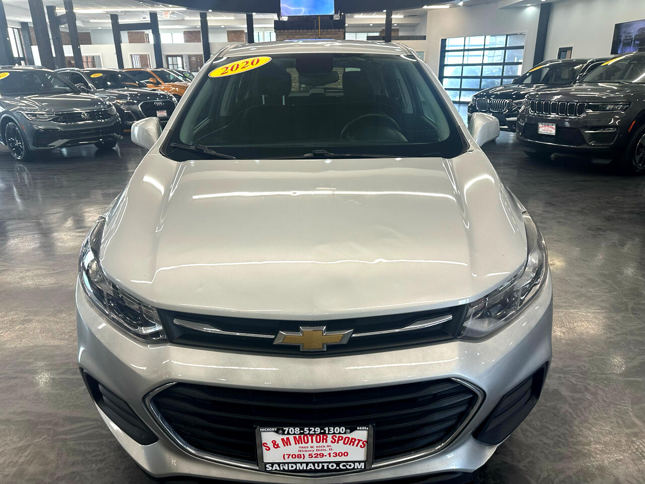 2020 Chevrolet Trax LS photo 2