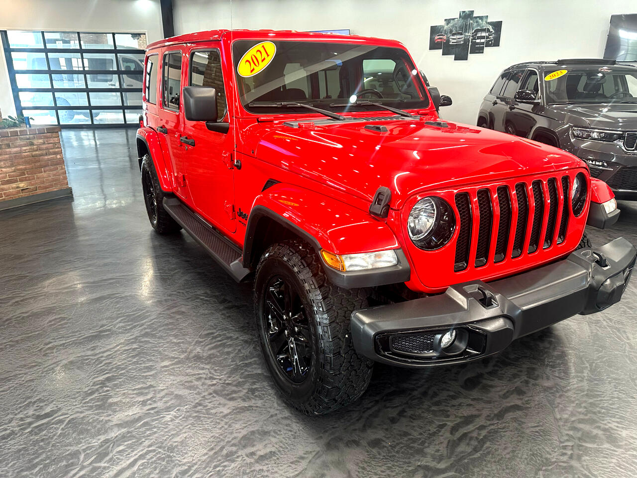 2021 Jeep Wrangler Unlimited Sahara Altitude photo 3