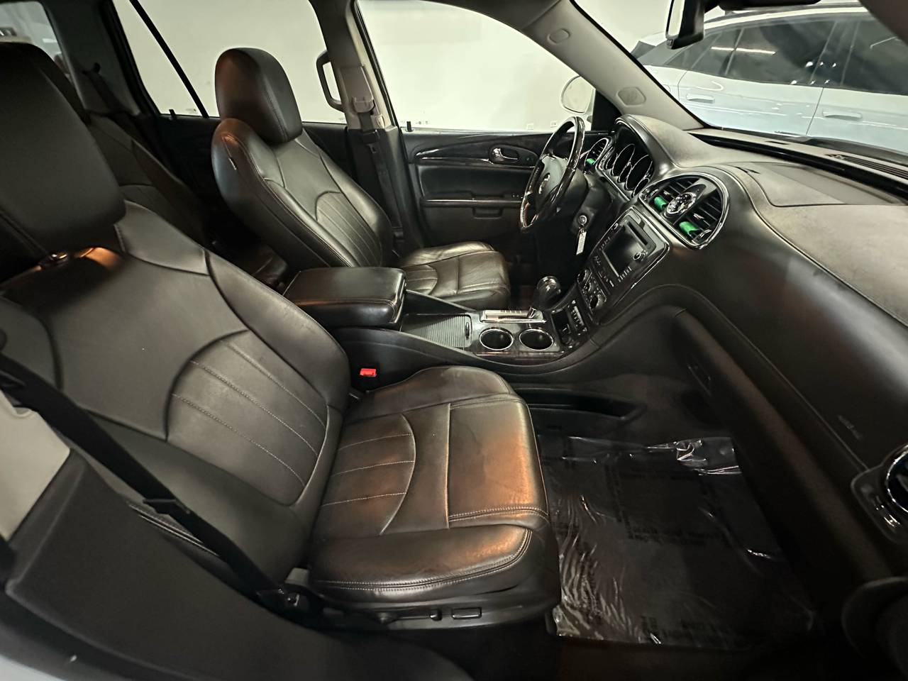 2017 Buick Enclave Leather photo 12