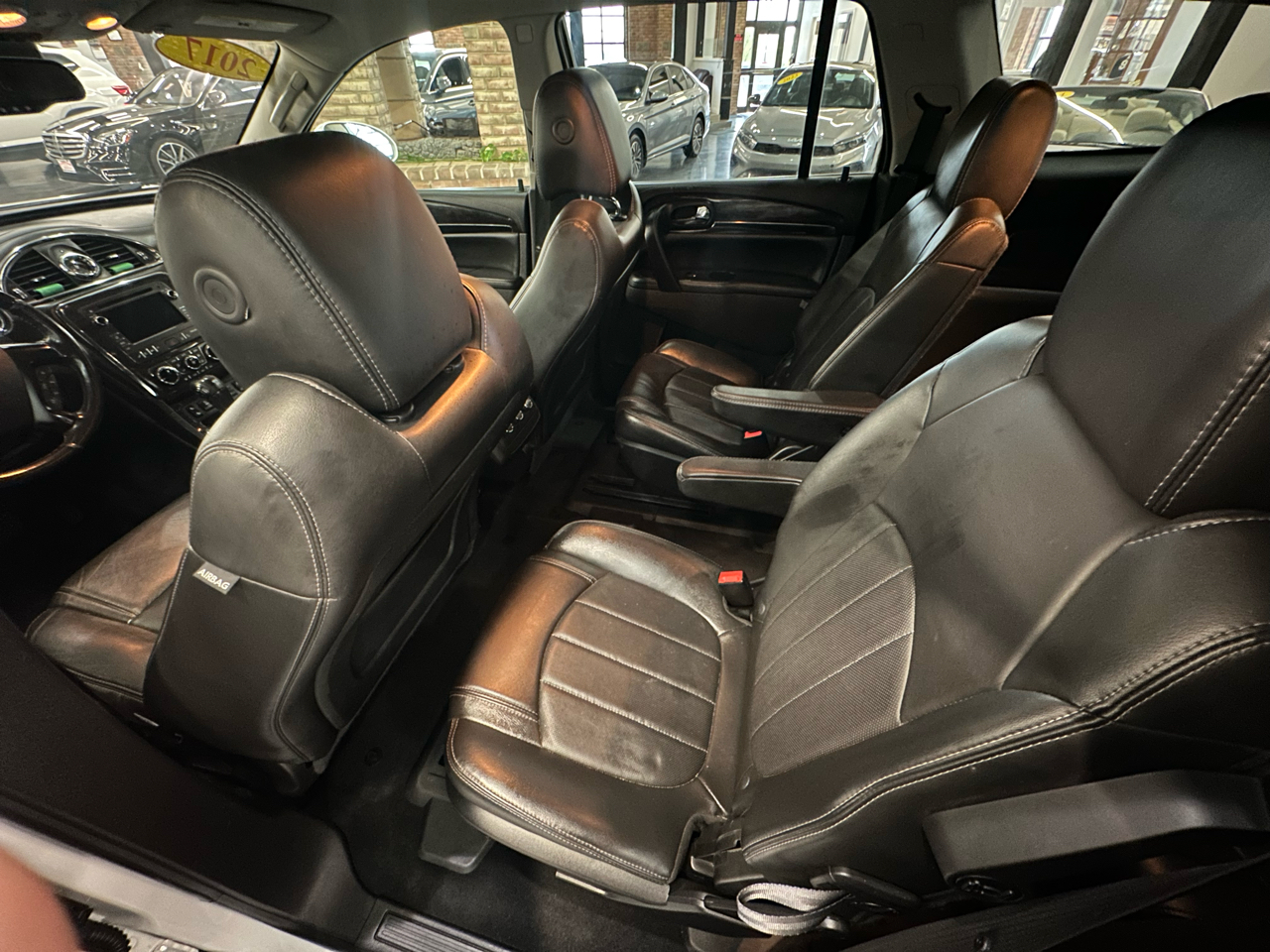 2017 Buick Enclave Leather photo 14