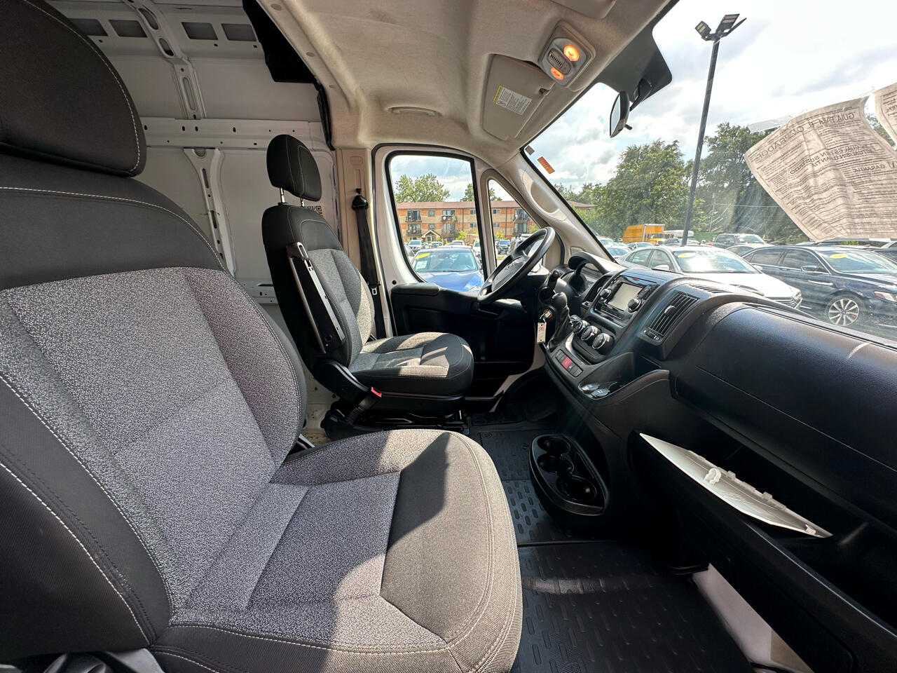 2020 Ram ProMaster 1500 photo 2