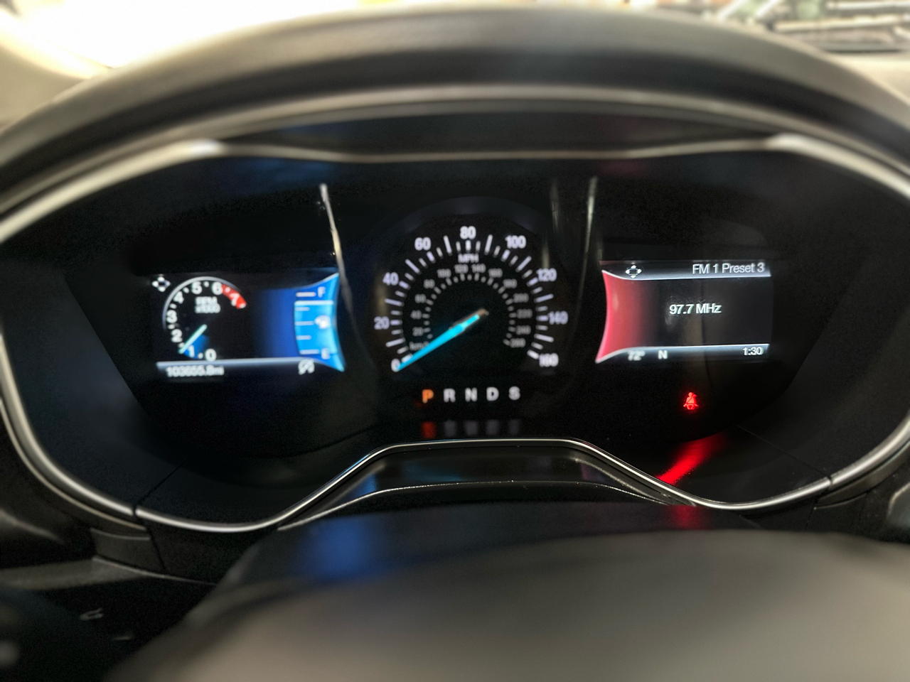 2017 Ford Fusion SE photo 20