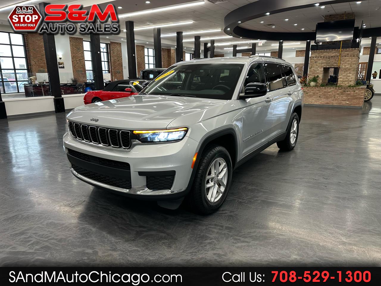 2023 Jeep Grand Cherokee L Laredo 4x2