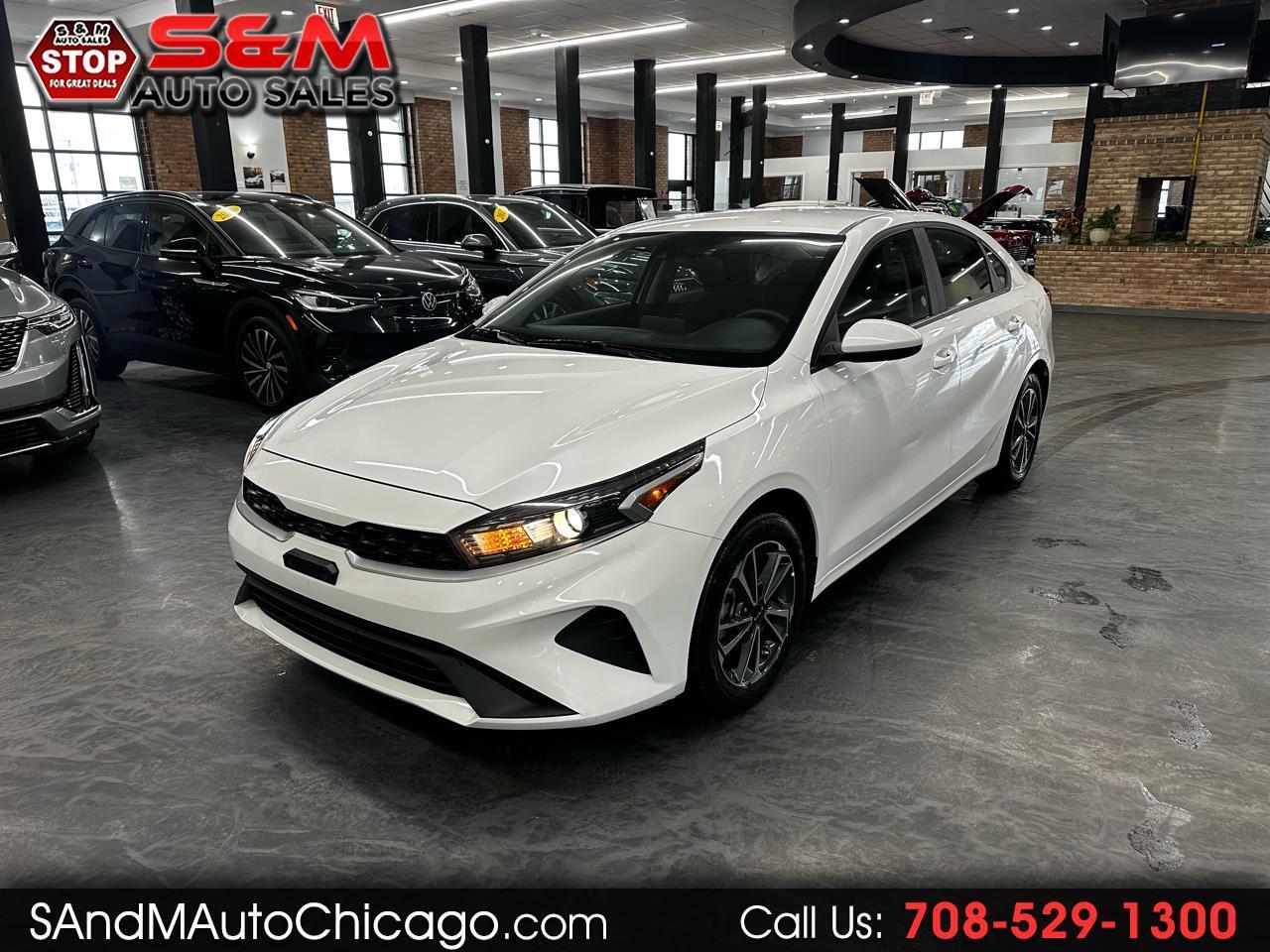 2024 Kia Forte LXS IVT
