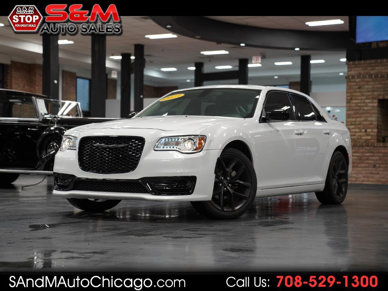 2023 Chrysler 300 Touring RWD