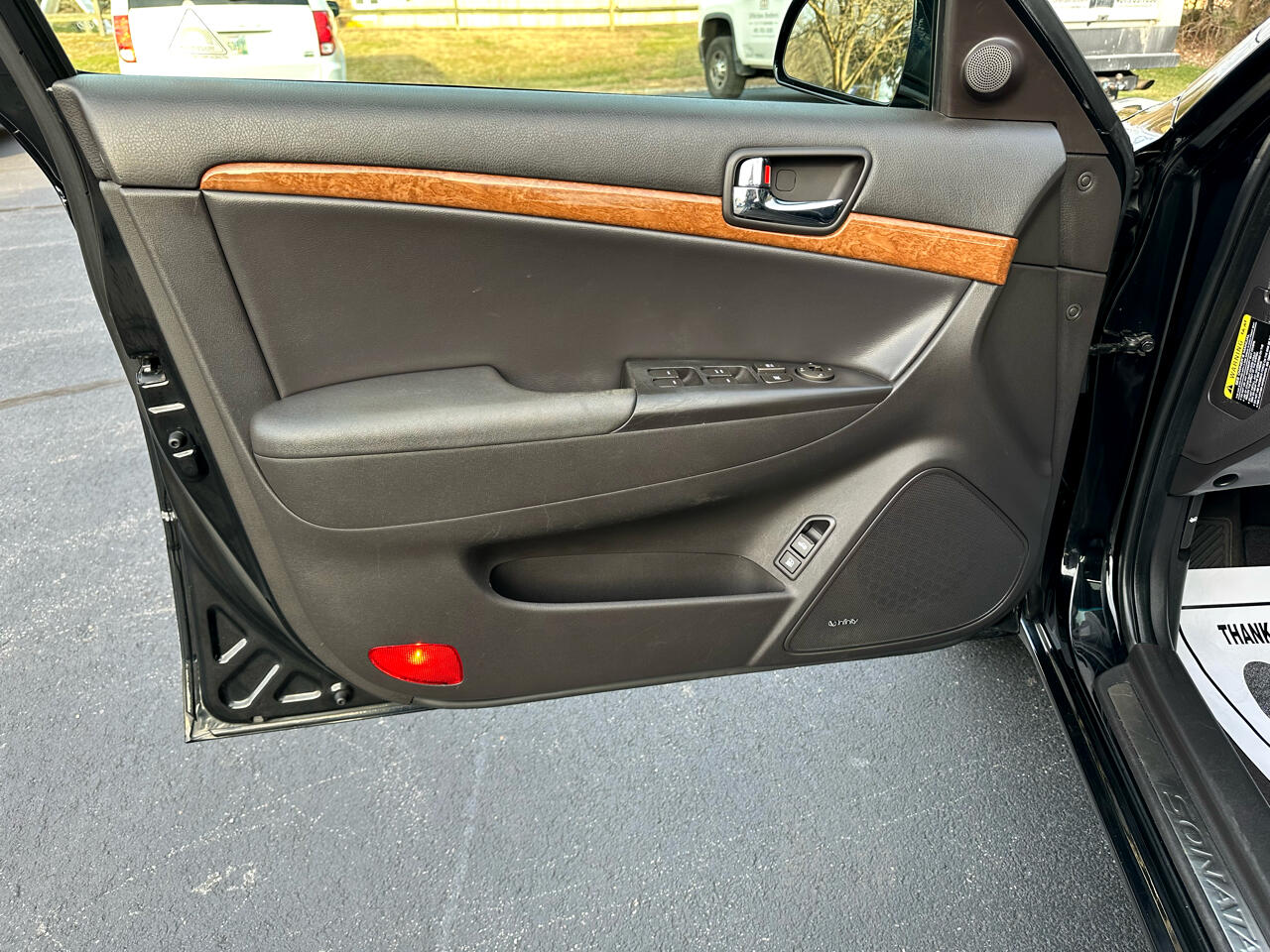 Hyundai Sonata Limited V6 2010