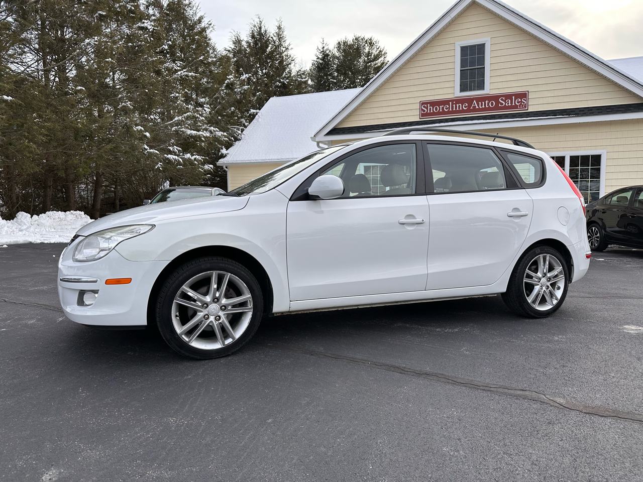 Hyundai Elantra Touring SE Automatic 2011