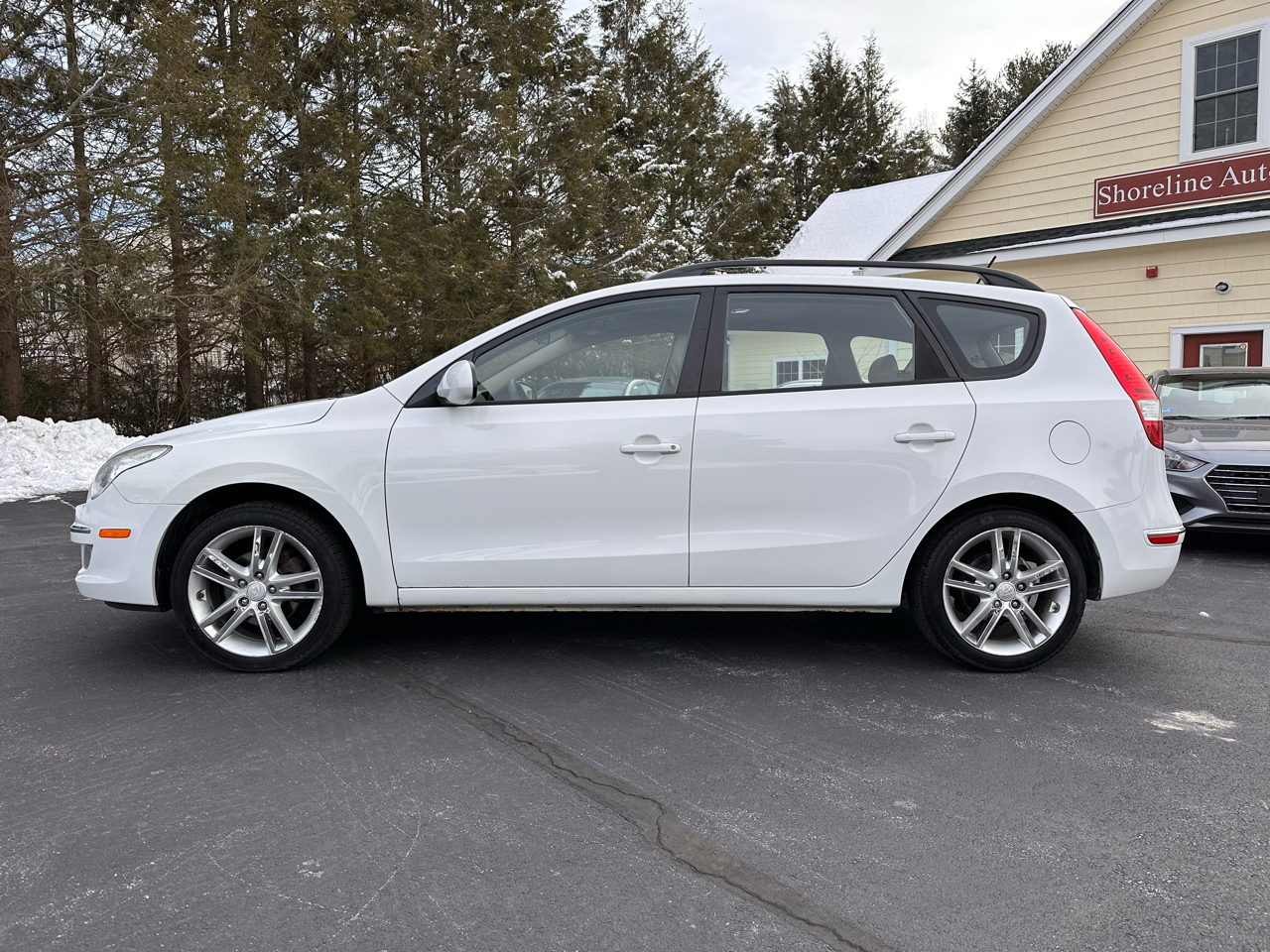 Hyundai Elantra Touring SE Automatic 2011