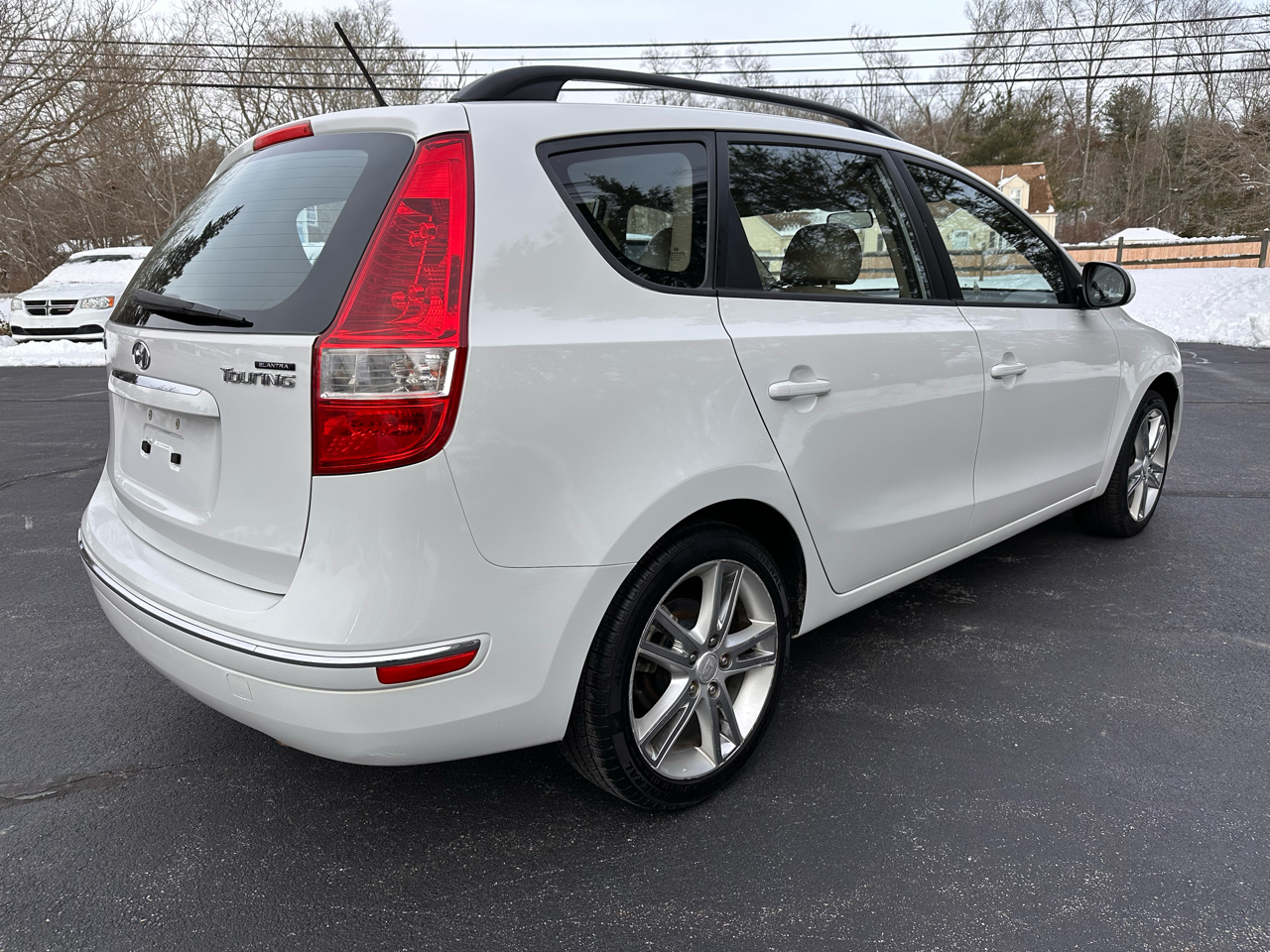 Hyundai Elantra Touring SE Automatic 2011