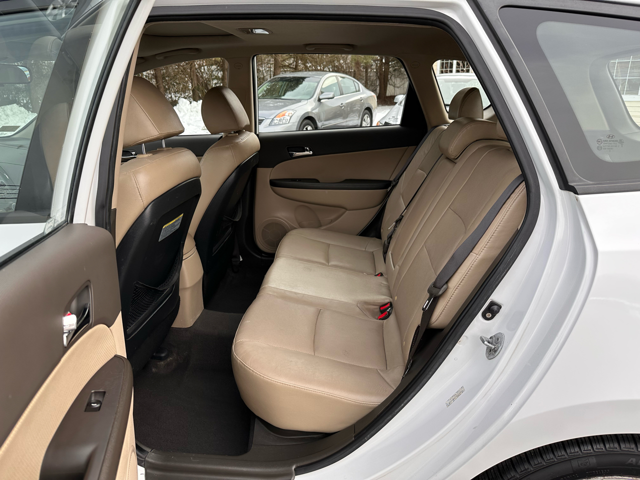 Hyundai Elantra Touring SE Automatic 2011