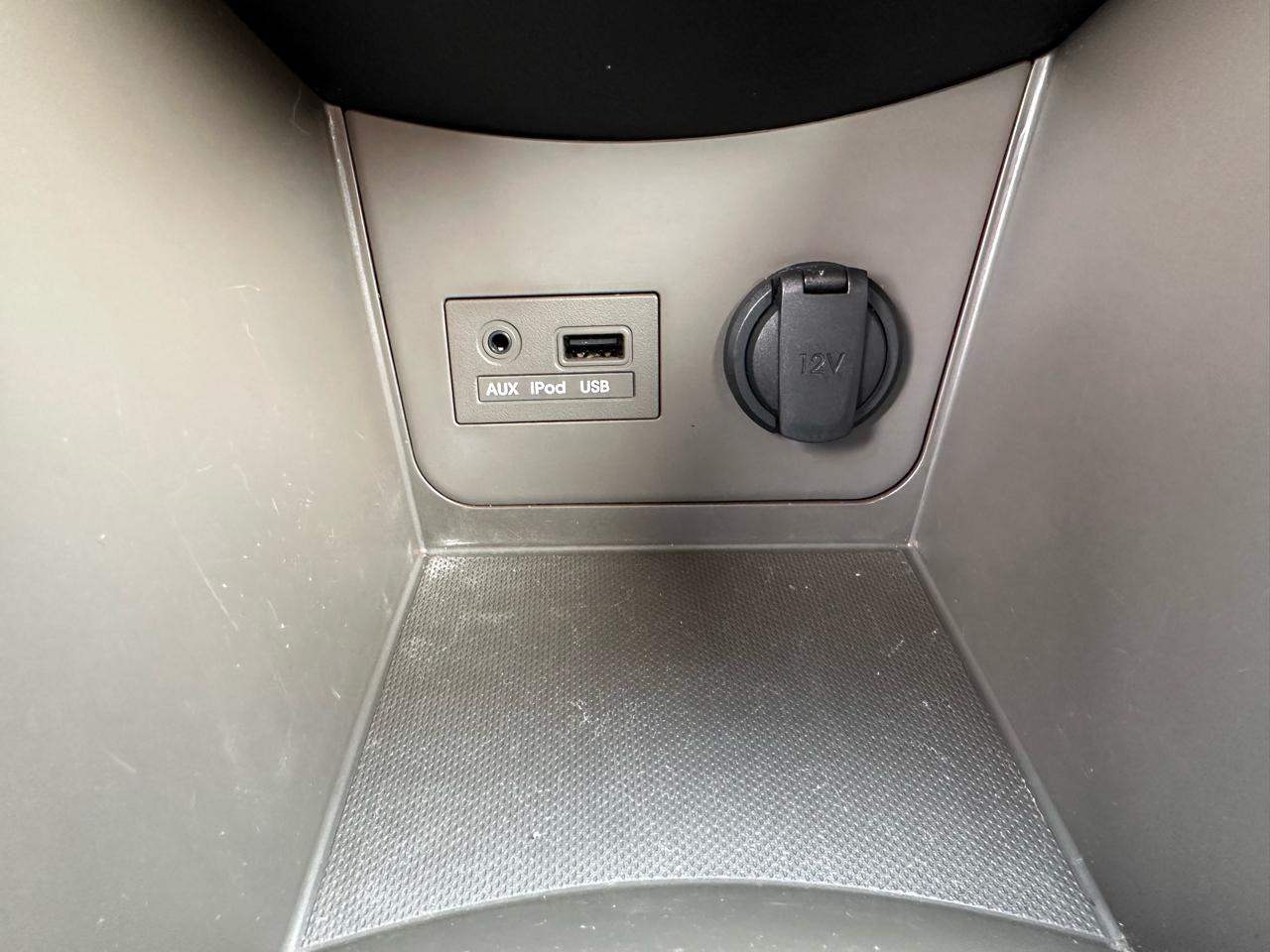 Hyundai Accent GLS 4-Door 2012