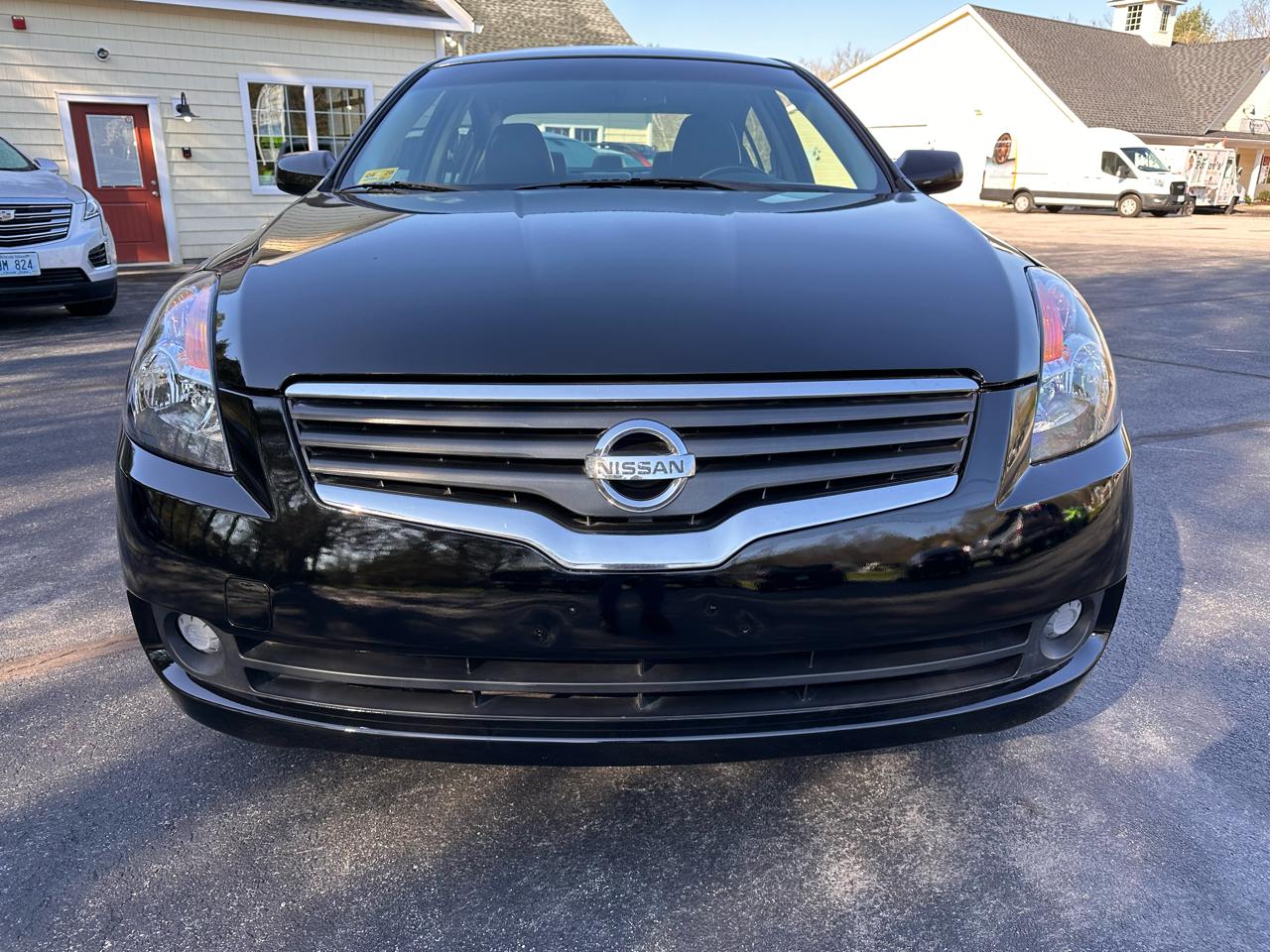 Nissan Altima  2009