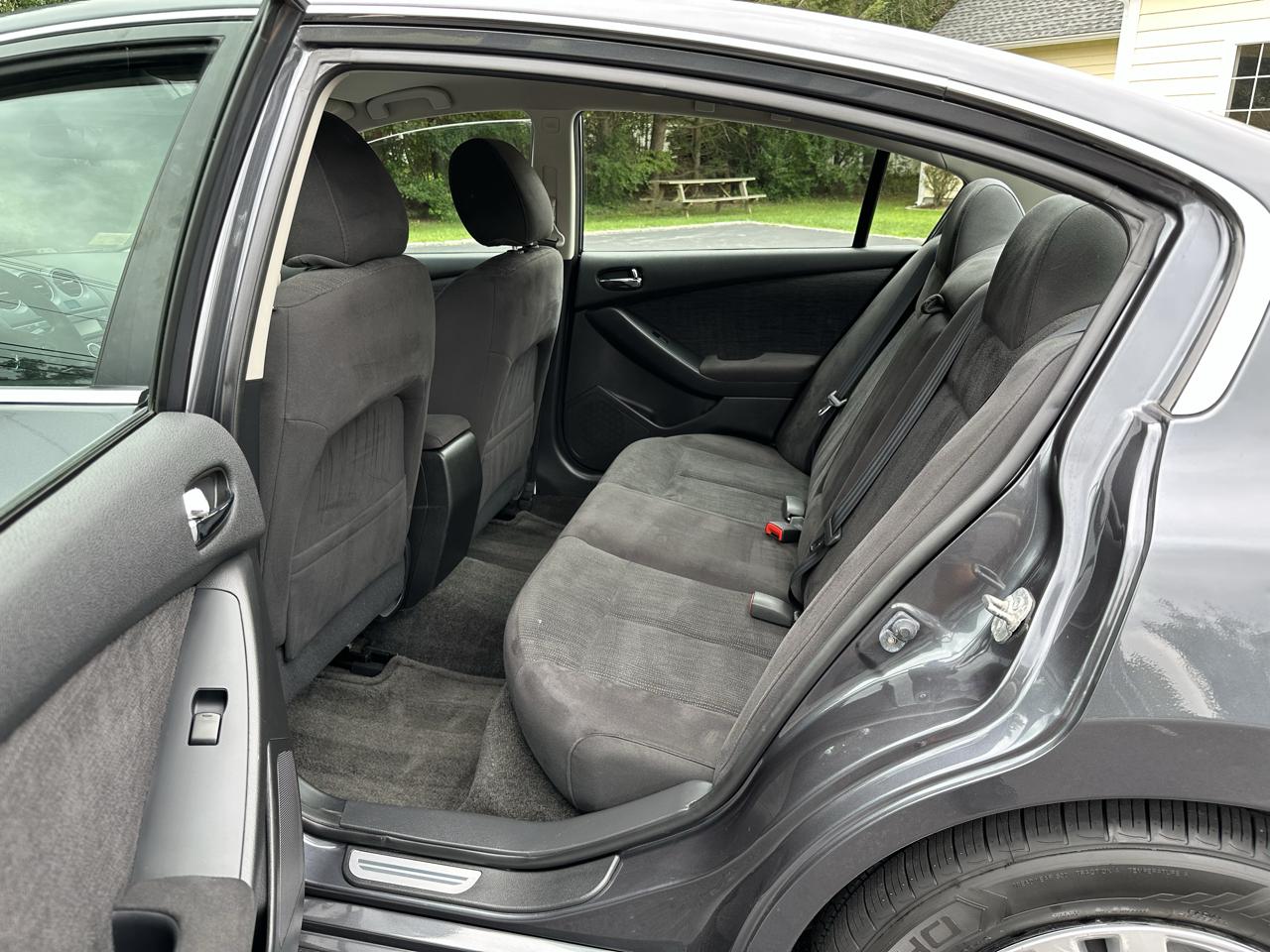 Nissan Altima 2.5 2012