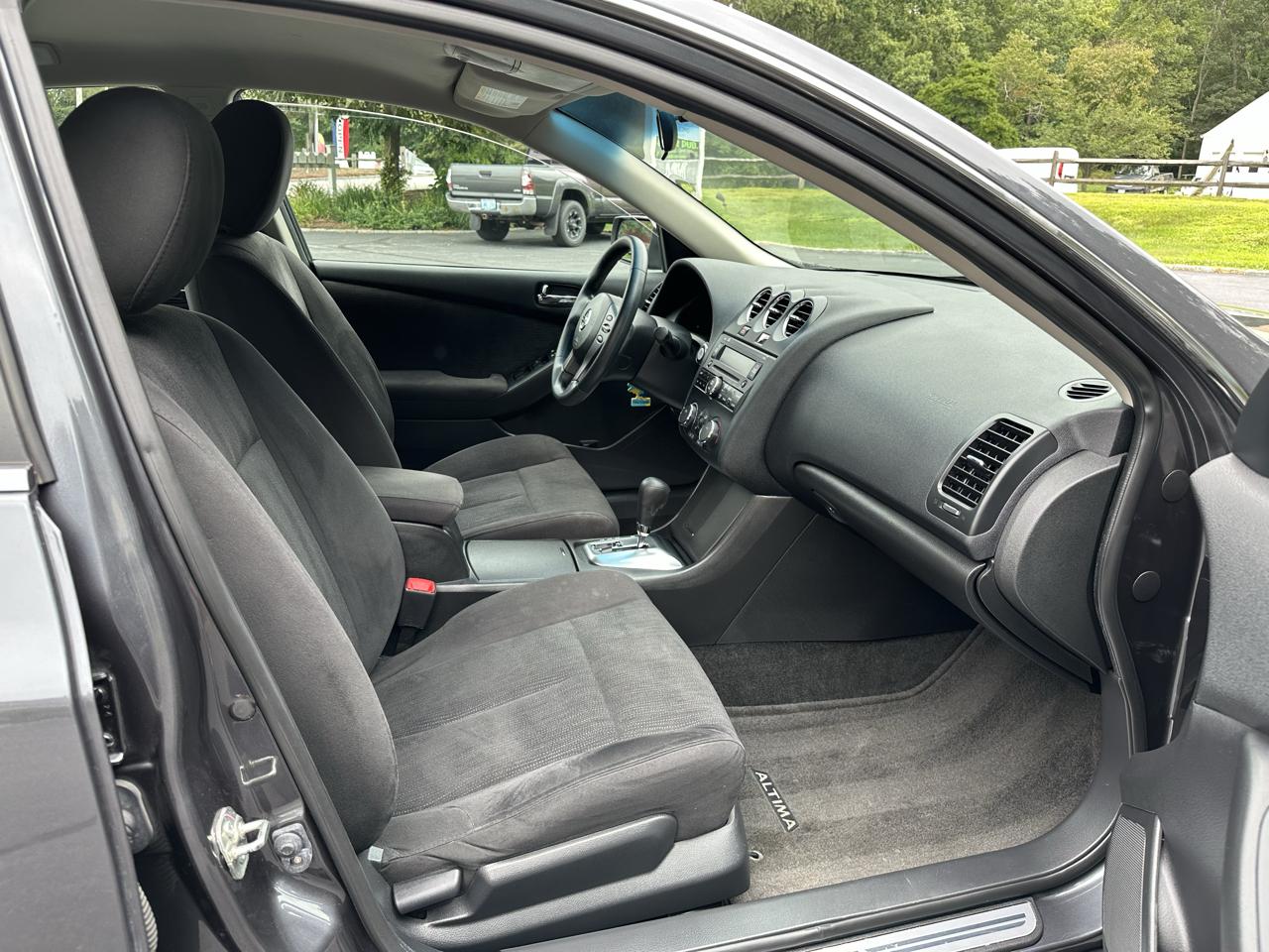 Nissan Altima 2.5 2012
