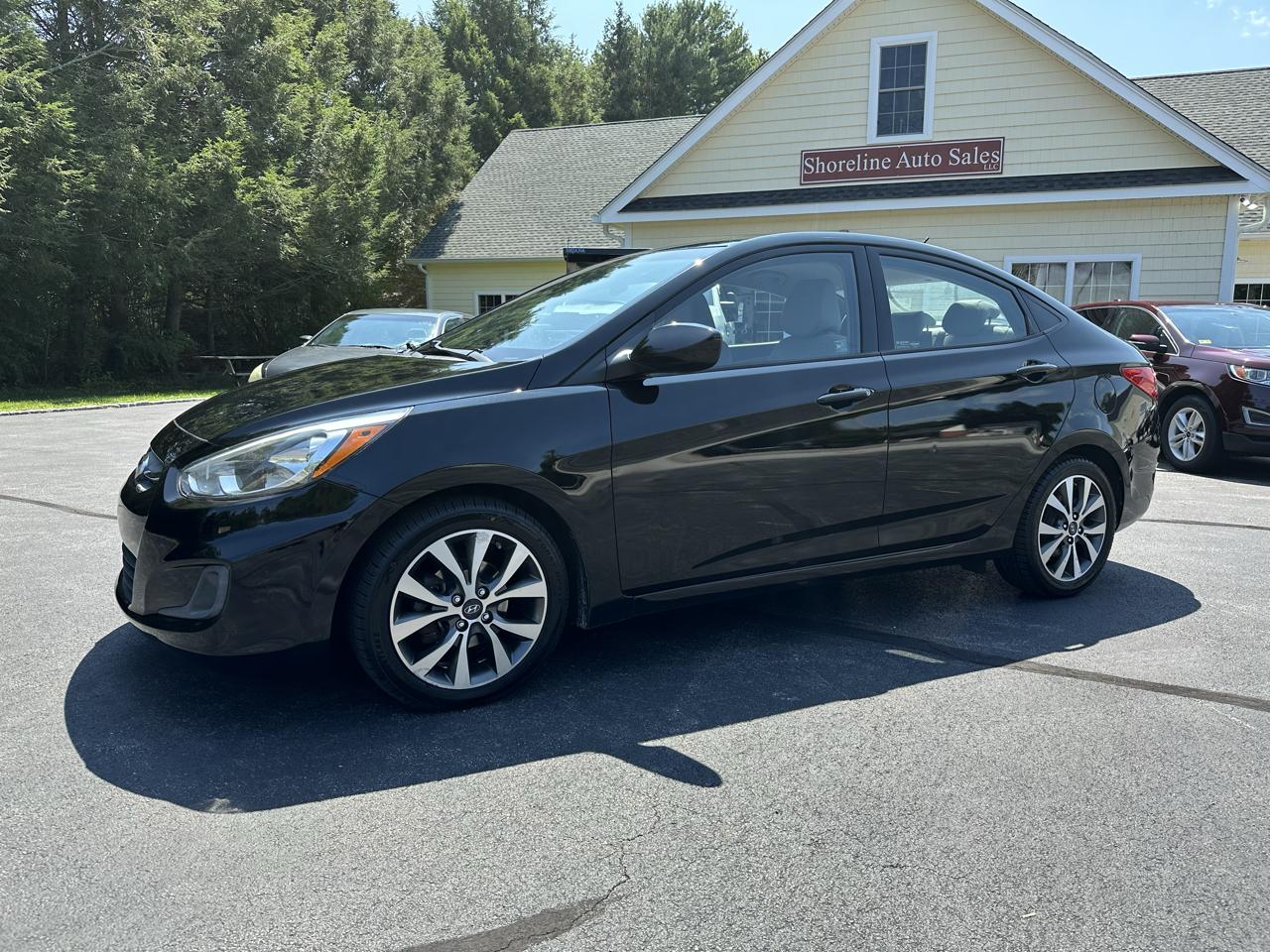 Hyundai Accent SE 4-Door 6A 2017