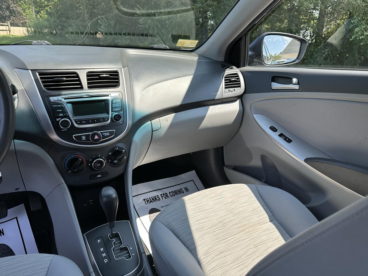 Hyundai Accent SE 4-Door 6A 2017