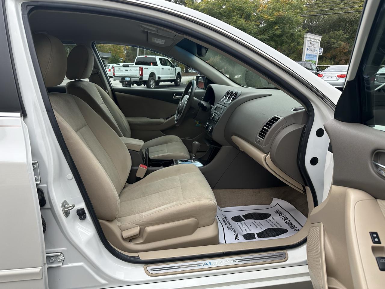 Nissan Altima 2.5 S 2012
